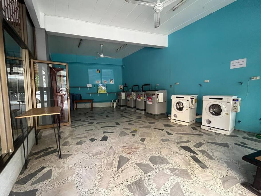 Room101 In Wanna Apartment Pattaya Exteriör bild